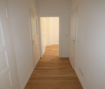 Tolle 3-Raum Whg. mit Balkon, Loggia, Parkett, EBK mgl.! - Photo 2