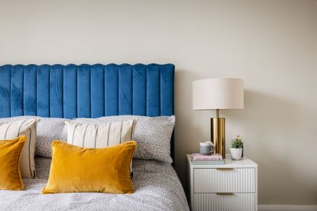 To Let 2 Bedroom Not Specified - Photo 2