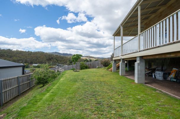 Charming Sandstone Home - Photo 1