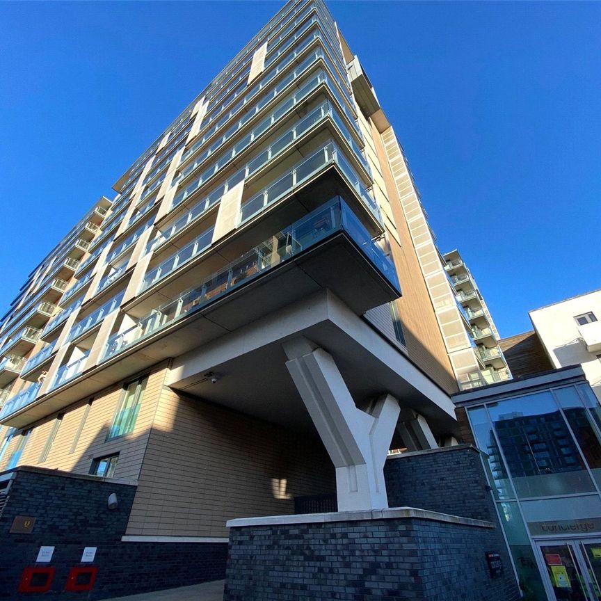 Spectrum Block 3, Blackfriars Road, Manchester City Centre, Salford, M3 7BP - Photo 1