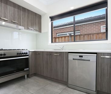 Simply Stunning! - Photo 5