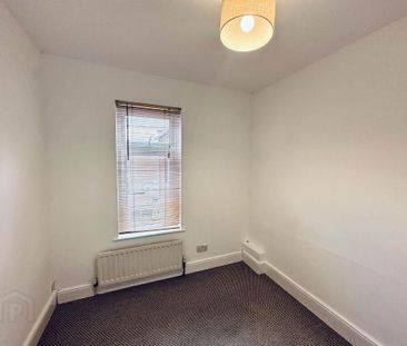 12 Ranelagh Street, Ravenhill, Belfast, BT6 8NP - Photo 3