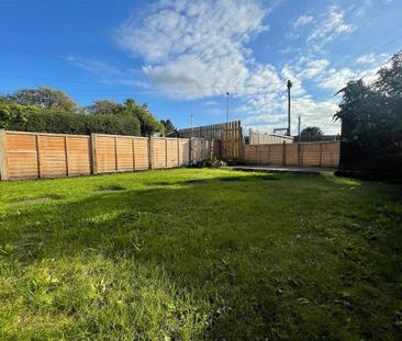 2 bedroom house to rent - Photo 1