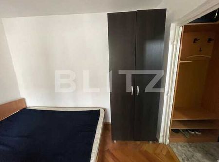 Garsoniera de 30 mp, balcon, zona strazii Negoiu - Photo 2