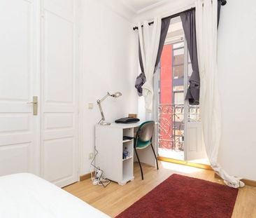 Calle del Divino Pastor, Madrid, Community of Madrid 28004 - Photo 3