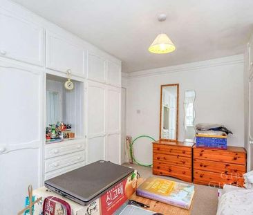 Windsor Avenue, Uxbridge, UB10 - Photo 5