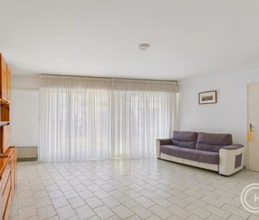 Location Appartement 3 pièces 66m² NICE 06000 - Photo 6