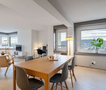 2.5 room apartment on the 24th floor - modern living with a fantastic view - Photo 2