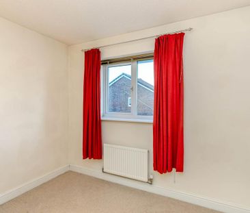 4 bedroom detached house to rent - Photo 4