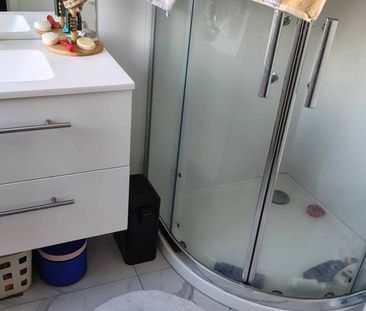 Bedroom with ensuite - Close to Uni - Photo 3