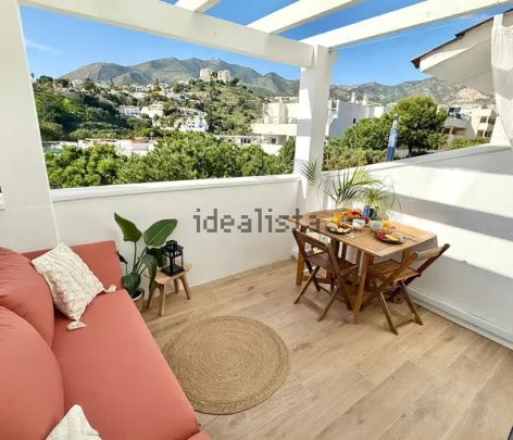 Alquiler de piso en Calle Jabea - Photo 1