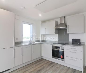 2 bedroom flat to rent - Photo 3