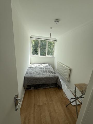 4 bedroom maisonette to rent - Photo 4