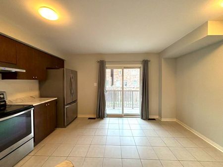 For Lease - 15 Adam Oates Heights, Toronto, Ontario - Photo 3