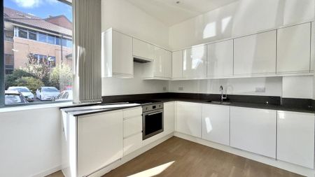 1 bedroom ground floor flat to rent - Photo 3