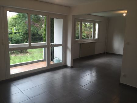 Location Appartement 3 pièces 76m² - Photo 2