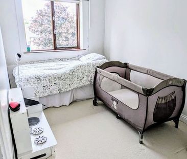 17 Alma Park, Monkstown, Blackrock, Co. Dublin - Photo 3