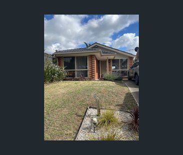21 Rostron Way, Roxburgh Park, Vic 3064 - Photo 1