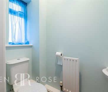 3 bedroom terraced house to rent - Photo 6