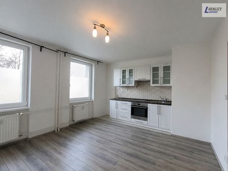 Pronájem bytu 1+kk 26 m² - Photo 2