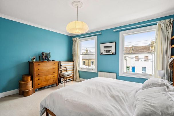 5 bedroom terraced house to rent - Photo 1