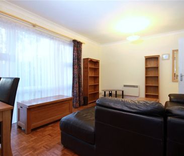 Woburn, Clivedon Court, Ealing, W13 8DS - Photo 2