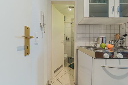 City-Residence: Modernes Apartment in Laufnähe zur Leipziger Straße - Photo 3