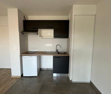 Location Appartement 2 pièces 44m² EAUNES 31600 - Photo 3