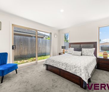 BEAUTIFUL FOUR BEDROOM HOME - Photo 3