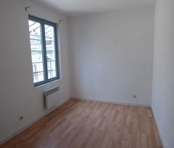 À louer / Appartement F3 DUPLEX / BESANCON CENTRE VILLE - PROCHE MA... - Photo 2