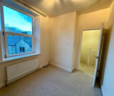 2 bedroom end of terrace house to rent - Photo 1