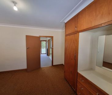 1BR Flat In Great Location - Photo 1