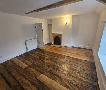 2 bedroom end of terrace house to rent - Photo 1