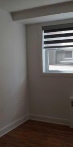 GRAND 4 1/2 A LOUER DANS LE QUARTIER MONTCALM (coin Monk et Chemin Sainte-Foy). - Photo 4