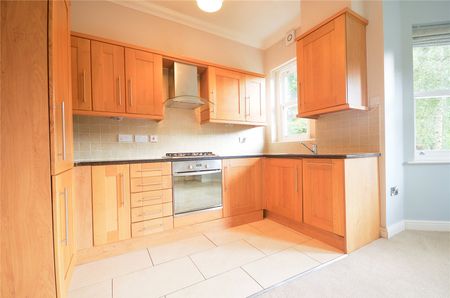 634 Wilmslow Road, Didsbury, Greater Manchester, M20 3QR - Photo 2