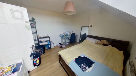 Royal Park Avenue, Hyde Park - Photo 4