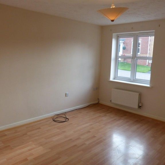 3 BED Detached house To rent - Photo 1
