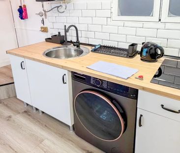 Comfortable and practical, steps from the L1 metro line - Foto 6