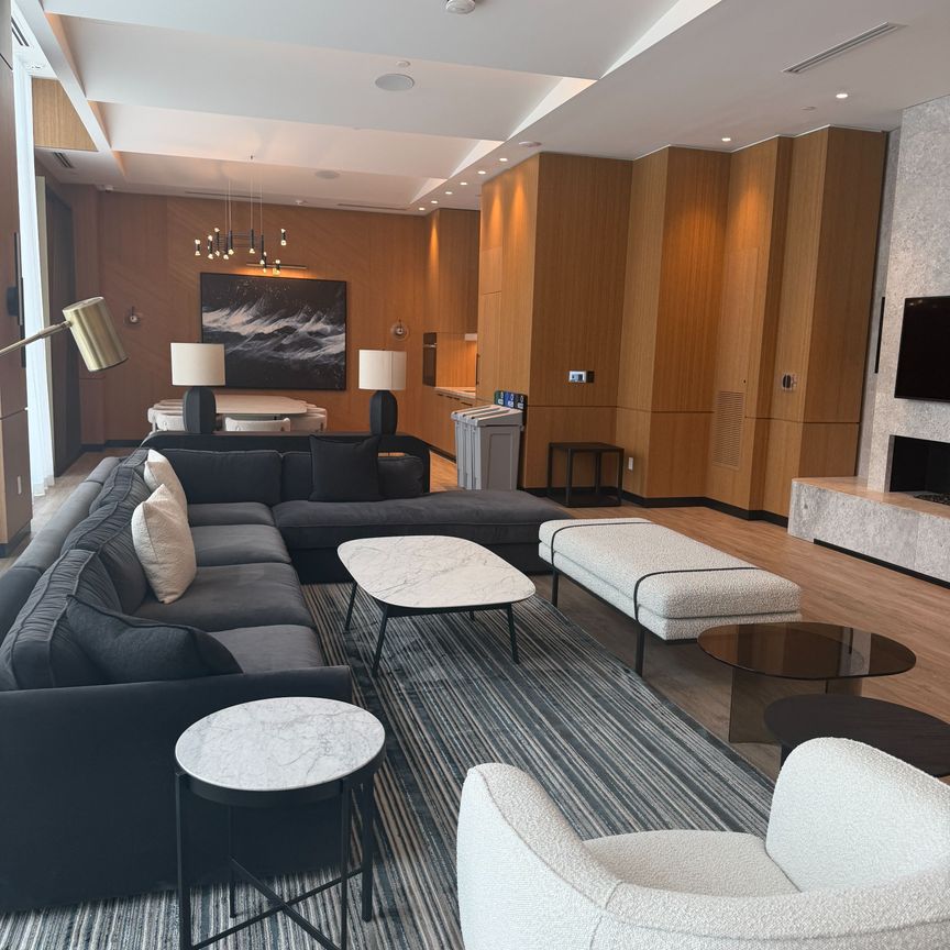 For Lease - 60 Central Park Roadway Road Unit# 2408, Toronto, Ontario - Photo 1