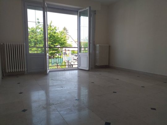 Location Appartement 4 pièces 95m² TROYES 10000 - Photo 1