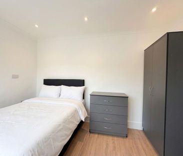 House share to rent - Photo 1