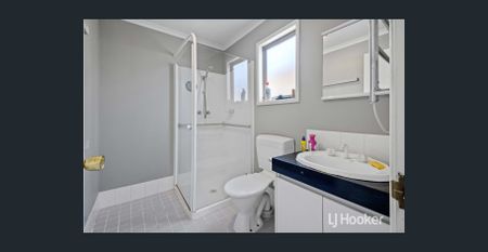 2x1 Cottage - Lock and Leave - Photo 3