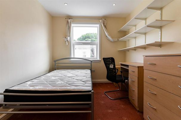 7 bedroom house to rent - Photo 1