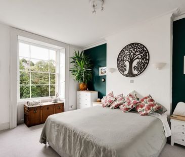 2 Bed Flat - Photo 4