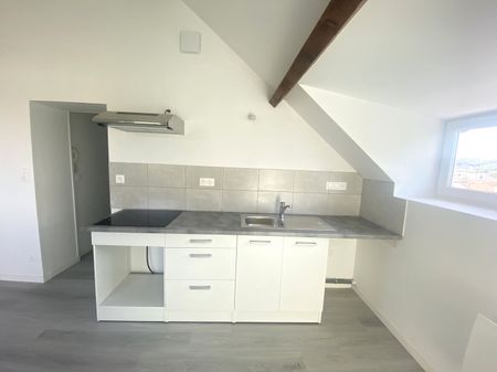 Location Appartement 3 pièces 56m² - Photo 3