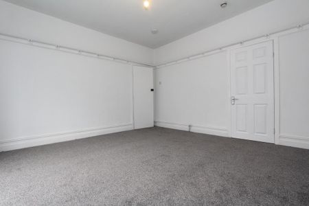 1 bedroom ground floor flat to rent - Photo 5