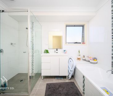 Centrally located - Photo 6