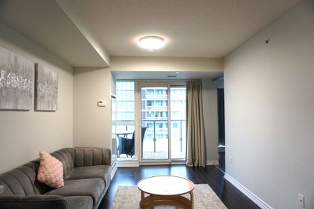 For Lease - 386 Yonge Street Unit# 1509, Toronto, Ontario - Photo 3