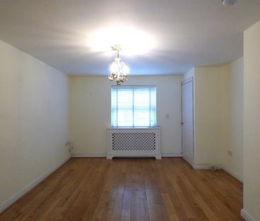 3 bedroom townhouse to rent - Photo 3