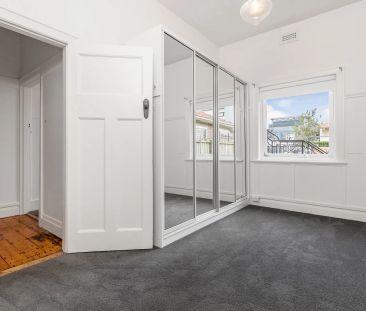 Unit 4/389 Barkly Street, Elwood. - Photo 1